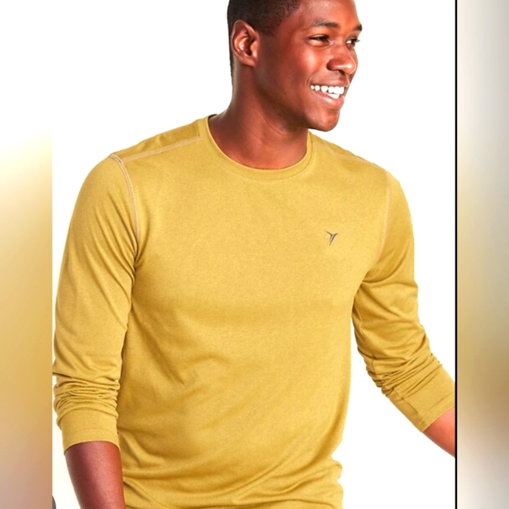 Old Navy Active Go-Dry T-Shirt Mens S Yellow Performance Tee Workout Gym